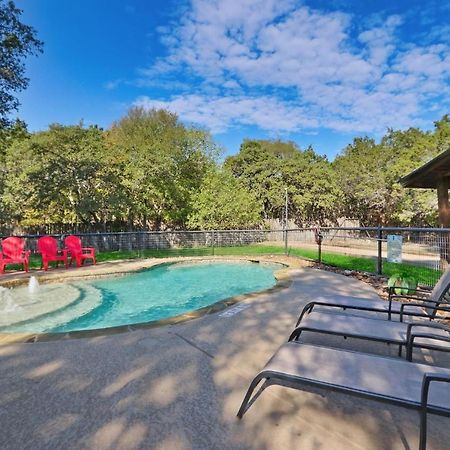 Wimberley Log Cabins Resort And Suites- Unit 2 Bagian luar foto