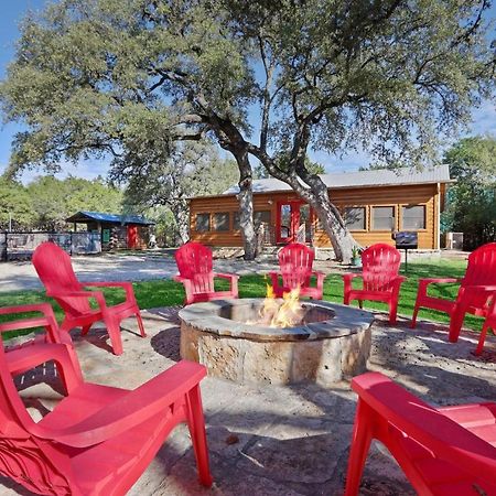 Wimberley Log Cabins Resort And Suites- Unit 2 Bagian luar foto