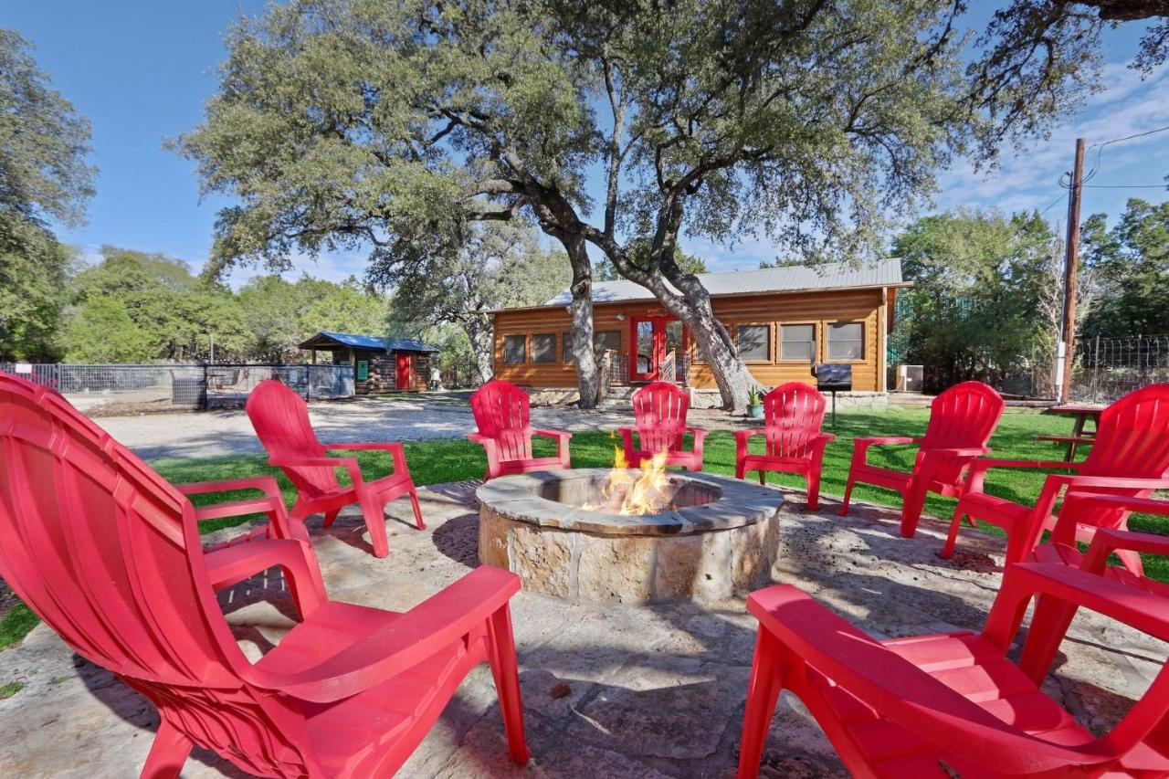 Wimberley Log Cabins Resort And Suites- Unit 2 Bagian luar foto