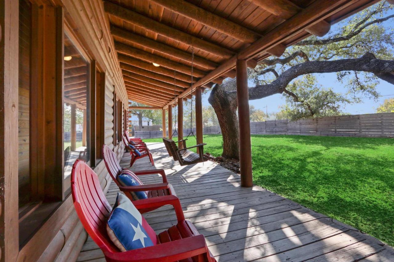 Wimberley Log Cabins Resort And Suites- Unit 2 Bagian luar foto