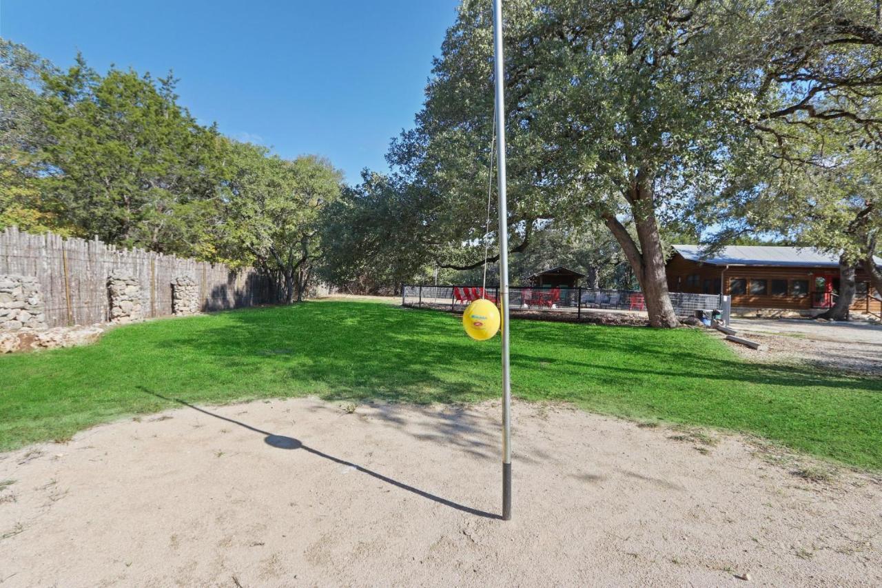 Wimberley Log Cabins Resort And Suites- Unit 2 Bagian luar foto